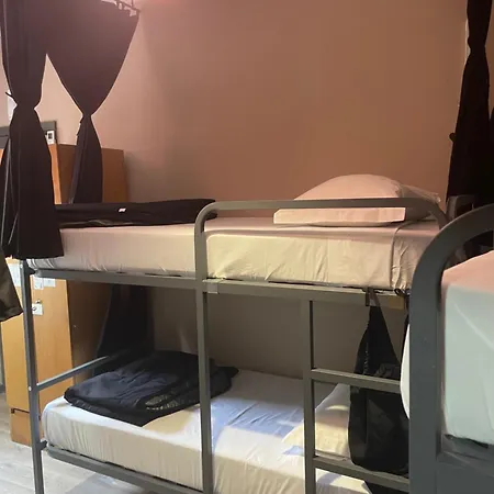 Hostel Aqui Ha Gato *