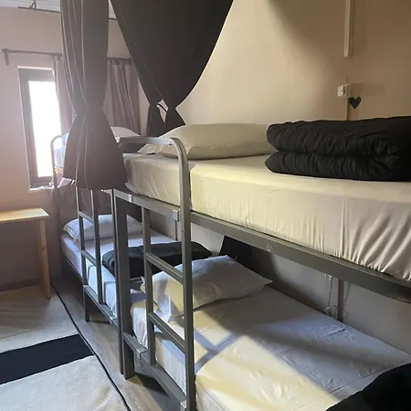 Hostel Aqui Ha Gato