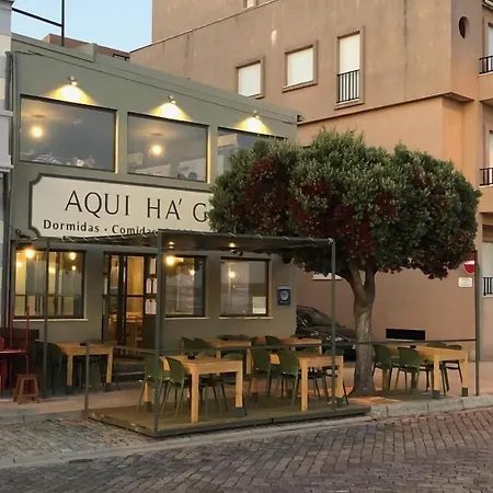 Aqui Ha Gato Hostel Vila Praia de Ancora